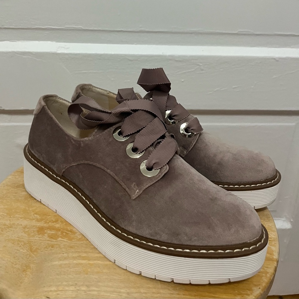 Zara Mauve Velvet Platform Lace-Up Sneakers